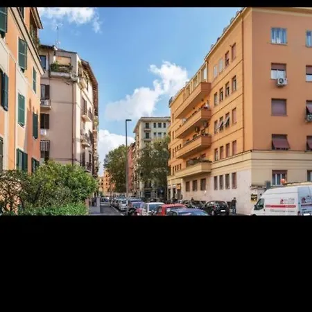 Olimpico'S Apartment-2